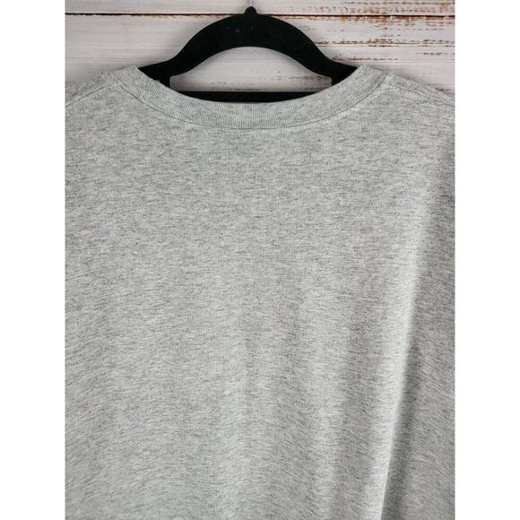 Gildan Heavy Blend Grinchy MAMA Christmas Sweatshirt XL Womens Gray Pullover - Picture 5 of 6